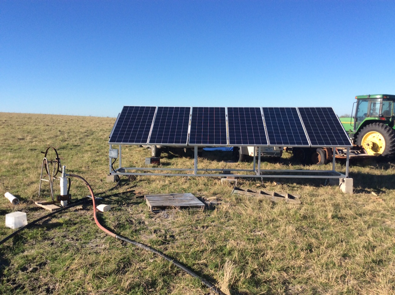 Best Solar Water Pumps for Cattle Troughs in 2022 with Reviews RPS